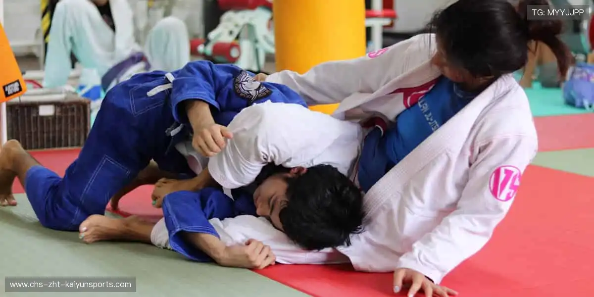 🎁从球衣到徽章，周边商城收藏你与偶像的独家记忆！